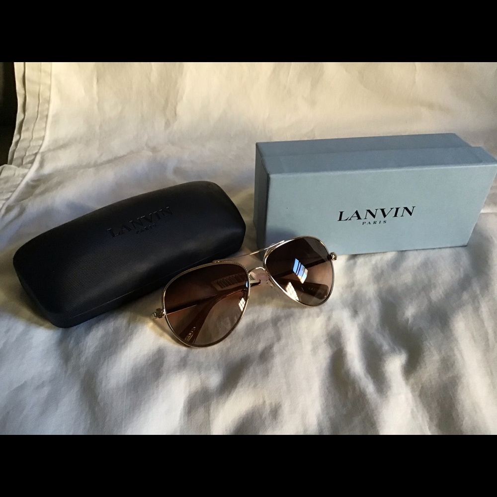 LANVIN PARIS Aviator Sunglasses.